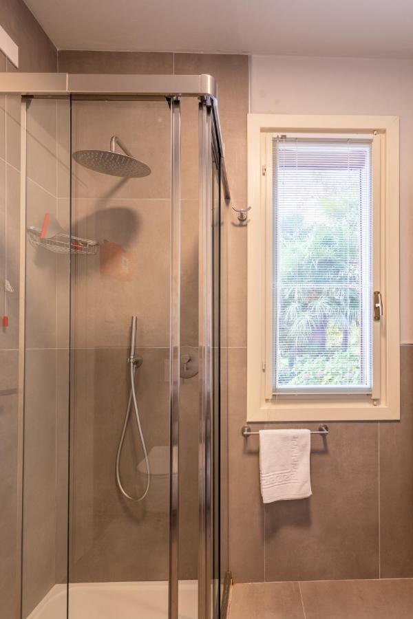 Ferienwohnung Le Terrazze Baveno Exterior foto
